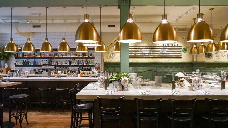 10 Pennsylvania Seafood Restaurants Locals Can't Stop Talking About - Decor Hint Oyster House