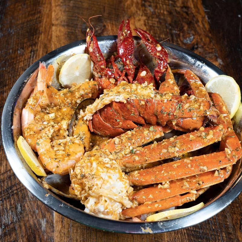 10 Underrated Seafood Joints In Indiana You'll Fall In Love With - Decor Hint Crab 99 Bar and Restaurant, Indianapolis