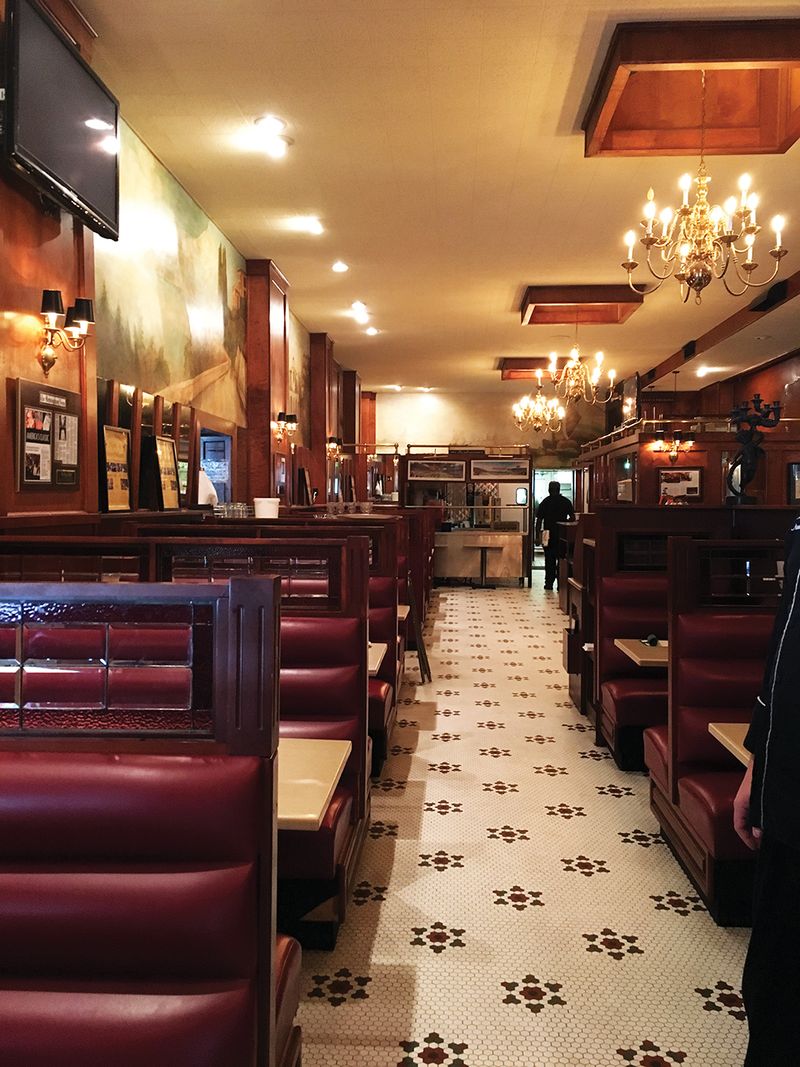 12 Alabama Diners Where Comfort Food Still Reigns Supreme - Decor Hint The Bright Star Restaurant