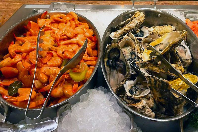 12 California All-You-Can-Eat Buffets That Are Totally Worth The Trip - Decor Hint Serrano Buffet - Highland