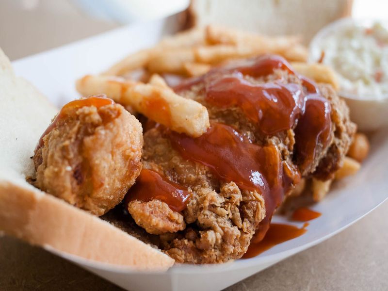 12 Illinois Restaurants Proving Fried Chicken Is Still King - Decor Hint Harold's Chicken Shack