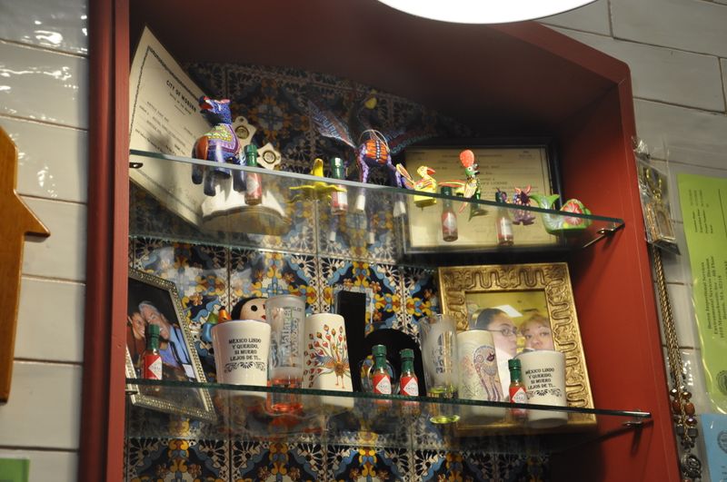 12 Massachusetts Mexican Restaurants Serving Salsa Bursting With Flavor - Decor Hint Villa Mexico Cafe - Boston