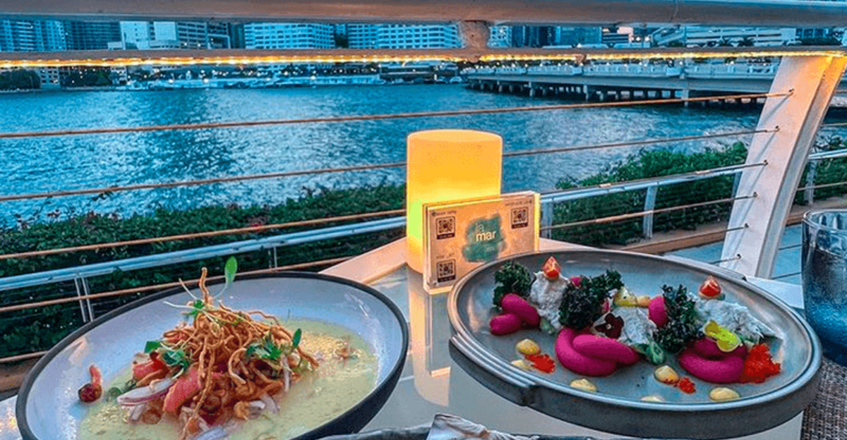 12 Must-Visit Florida Restaurants That Should Be On Every Foodie's Bucket List - Decor Hint 12 Must Visit Florida Restaurants That Should Be On Every Foodies Bucket List - Decor Hint