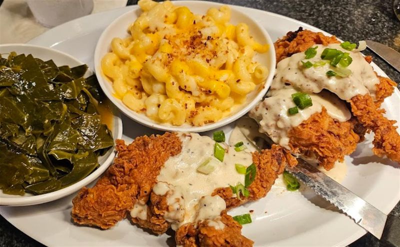 12 New Mexico Cafés Frying Up Golden Chicken The Old-Fashioned Way - Decor Hint Nexus Brewery & Restaurant - Albuquerque