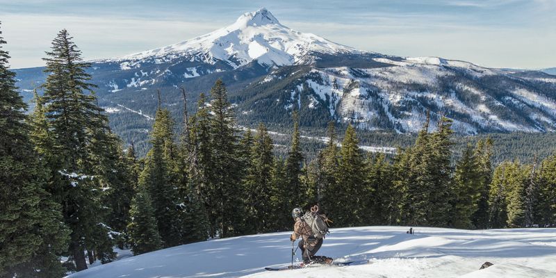 Oregon's Top Winter Holiday Destinations You Can't Miss - Decor Hint Mount Hood