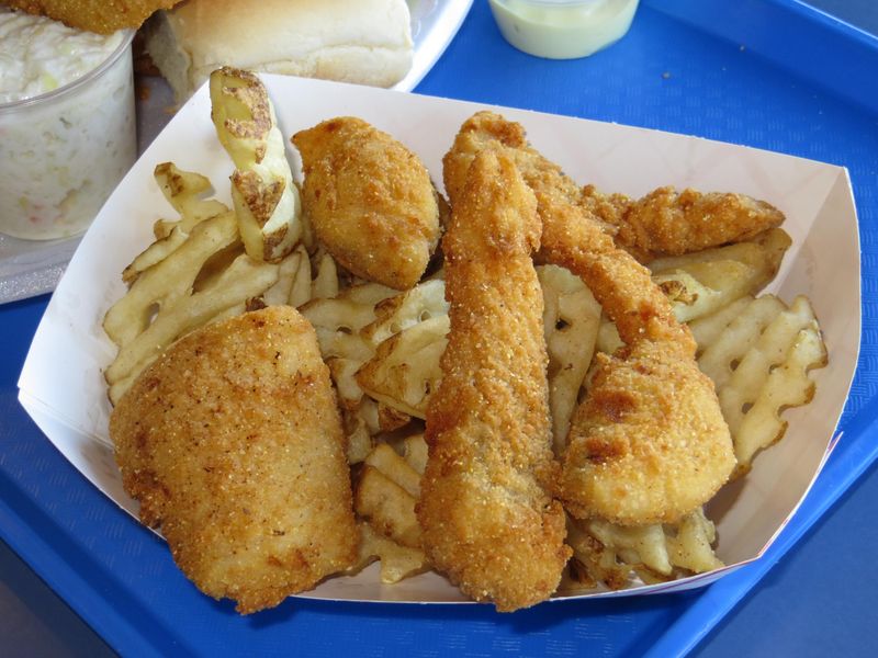 Jolly Roger Seafood House - Port Clinton