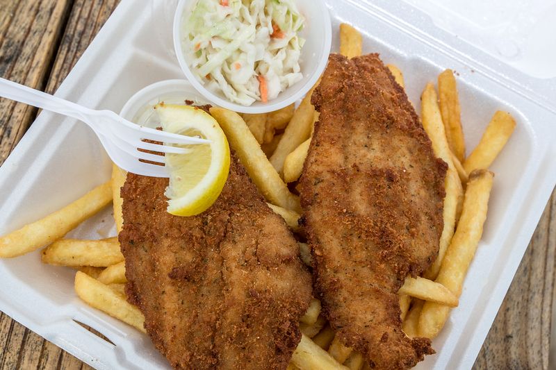 12 Rhode Island Fish Fry Spots Locals Swear Taste Like Tradition - Decor Hint Monahan's Clam Shack by the Sea
