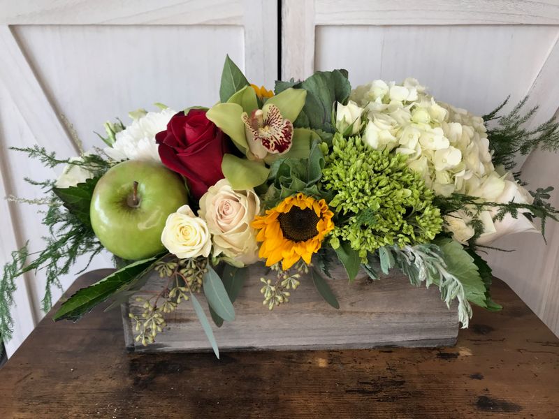 Oversized Plastic Centerpieces