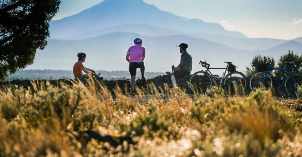 13 Scenic Bike Trails Across Oregon For Fall Leaf Peeping Adventures - Decor Hint