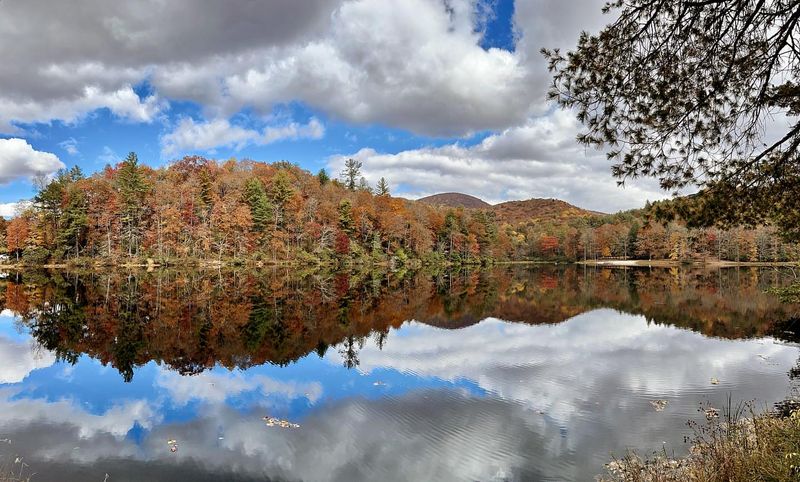 14 Lesser-Known Lakes In Georgia Perfect For Quiet Getaways - Decor Hint Lake Winfield Scott, Union County