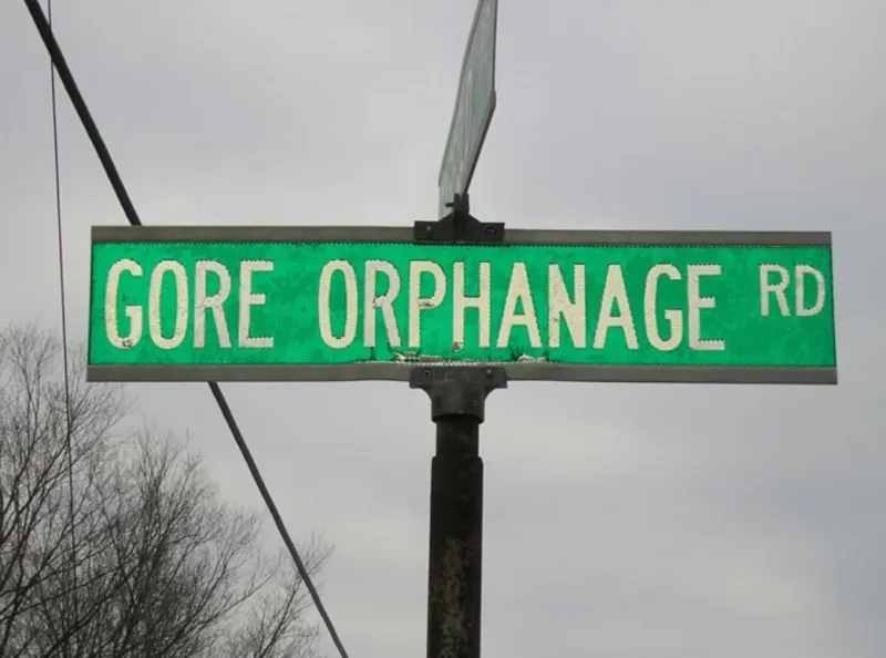 14 Secret Ohio Attractions That Mix Local Lore Hidden Beauty And A Touch Of The Paranormal - Decor Hint Gore Orphanage Road in Vermilion