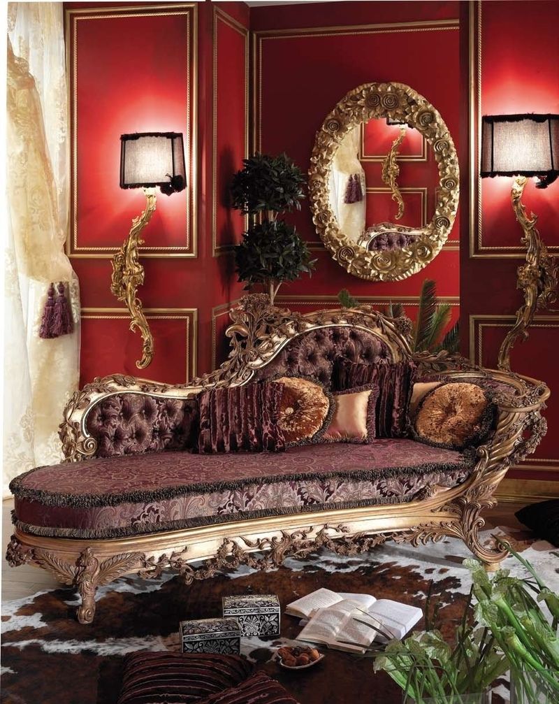14 Texas Collectibles You Should Stop Investing In (And 6 You Can Toss) - Decor Hint Ornate Victorian-Era Formal Furniture