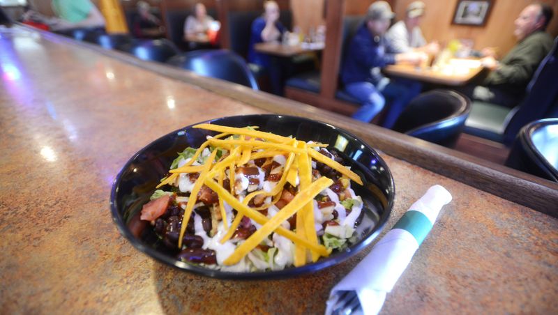 15 Beloved Ohio Fish Fry Restaurants Locals Can't Wait To Visit Each Year - Decor Hint The Chatterbox