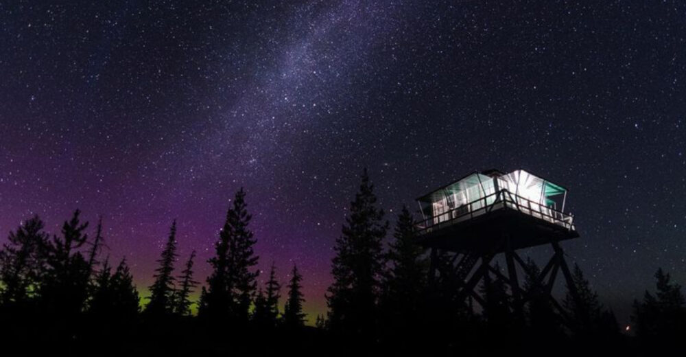 15 Mountain Lookout Towers In Idaho Offering Incredible Sky Views - Decor Hint