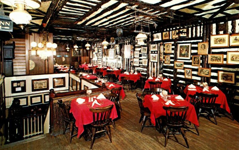 16 Defunct Pennsylvania Restaurants Locals Still Talk About Years Later - Decor Hint Old Original Bookbinder's - Philadelphia
