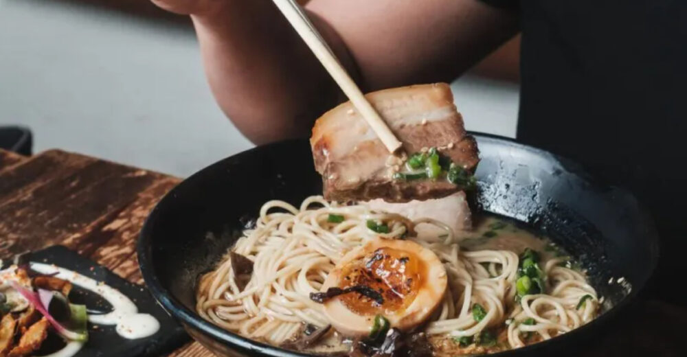 17 Florida Restaurants Where Flavors High And Prices Are Low - Decor Hint