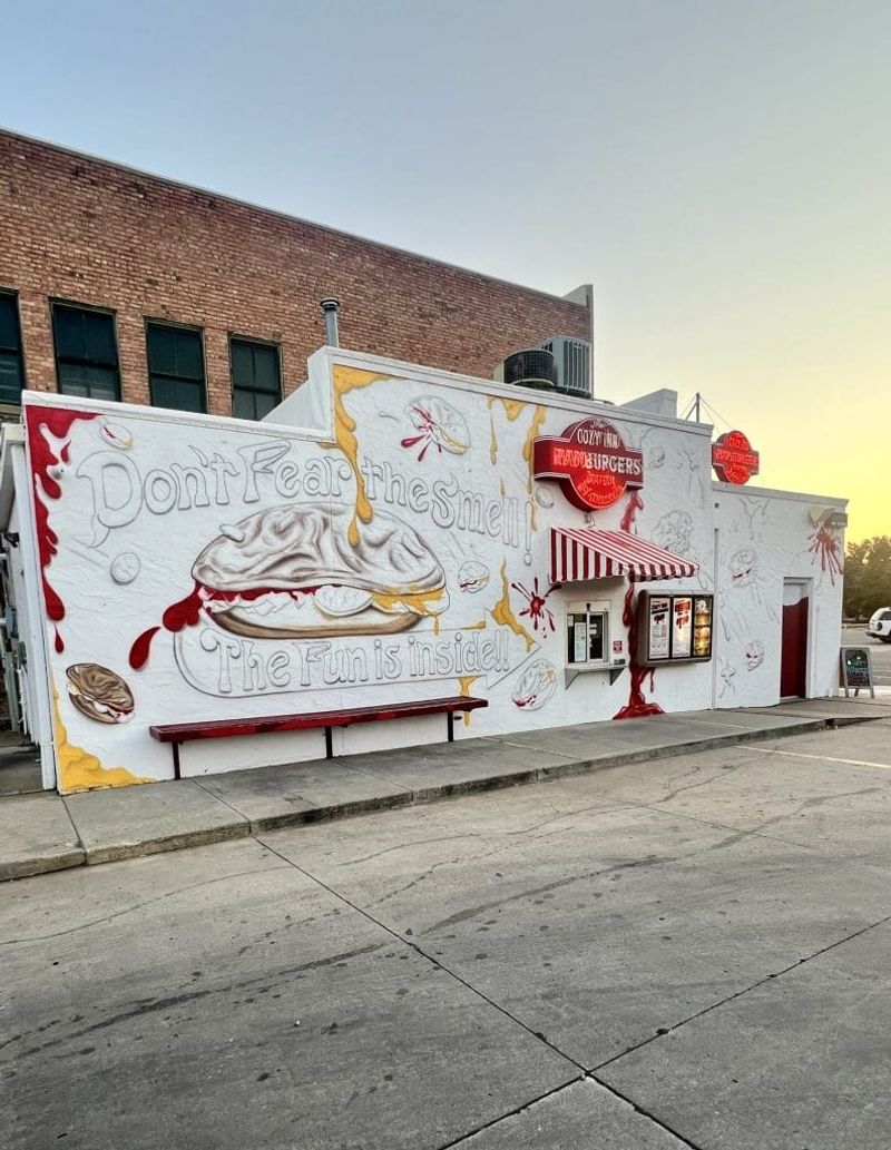 17 Underrated Kansas Restaurants That Deserve The Spotlight - Decor Hint The Cozy Inn, Salina