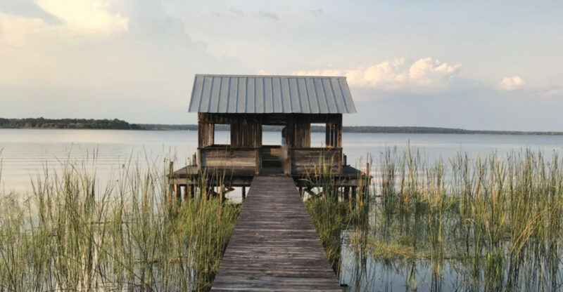 19 Florida Lakes Locals Visit When They Want True Peace