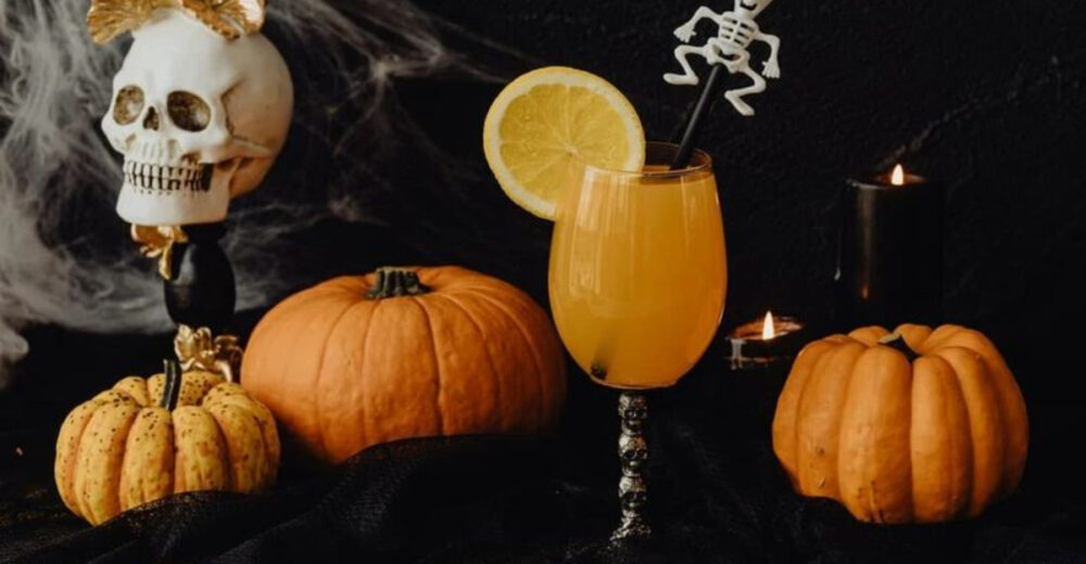19 Sidewalk Setups Giving New Jersey Trick Or Treaters The Chills - Decor Hint