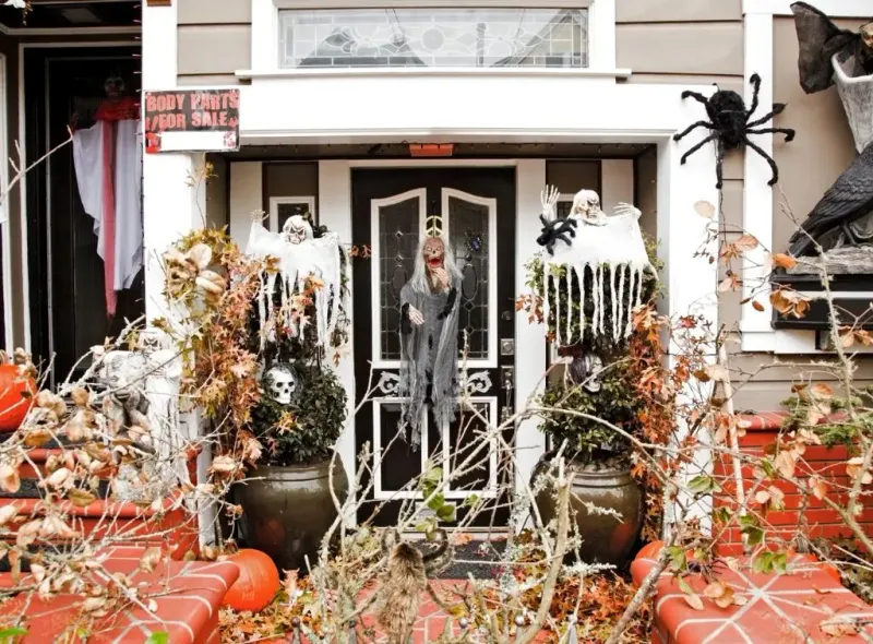 Haunted House Facades On The Pavement