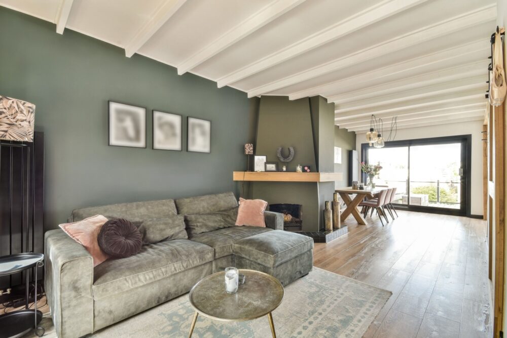 28 Secrets Of People Who Always Have A Stylish, Put-Together Home