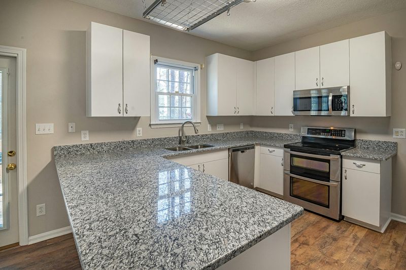 7 Kitchen Features That May Increase Your Home's Value - Decor Hint Quartz or Granite Countertops