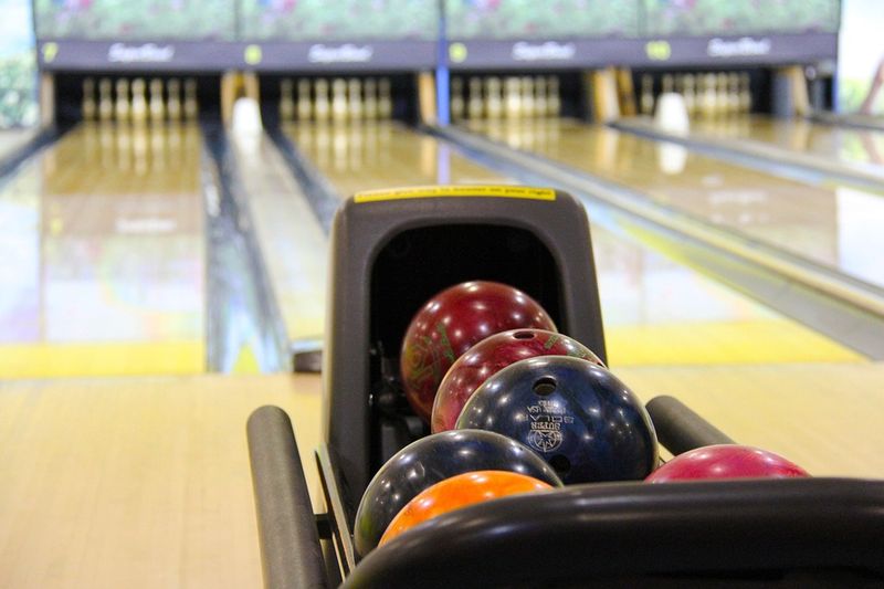 7 Ohio Bowling Alleys That Closed And 5 That Remain Classics - Decor Hint Colerain Bowl, Cincinnati