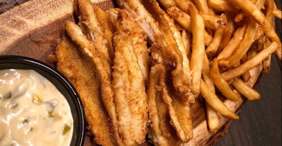 9 Illinois Fish Fry Joints That Pack The House Every Week - Decor Hint