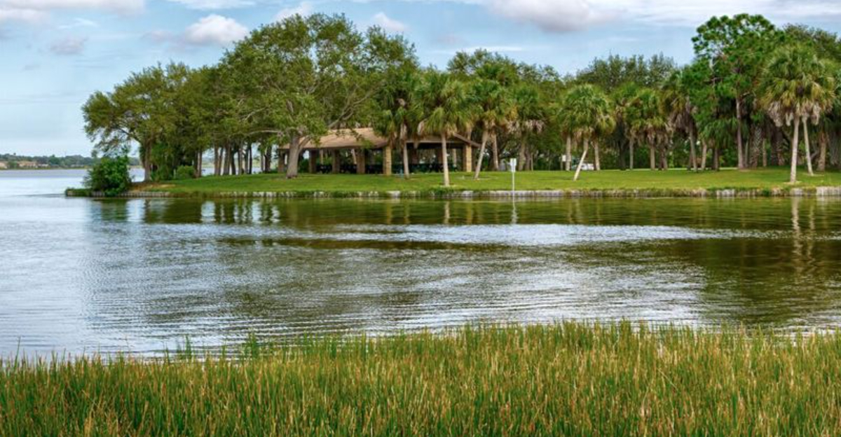 A Freshwater Paradise On The Florida Georgia Line With World Class Fishing - Decor Hint