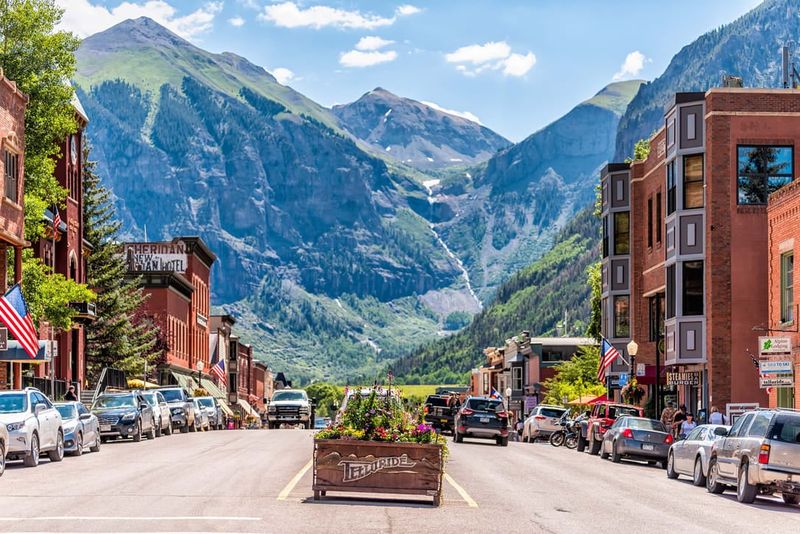 The Cozy Mountain Village In Colorado That's Perfect For A Winter Escape - Decor Hint A Town Steeped In History And Character