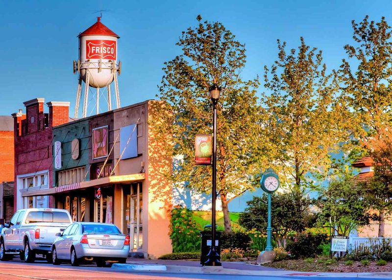 Big Progress For Universal Studios' First-Of-Its-Kind Texas Resort - Decor Hint Where And Why Texas Was Chosen