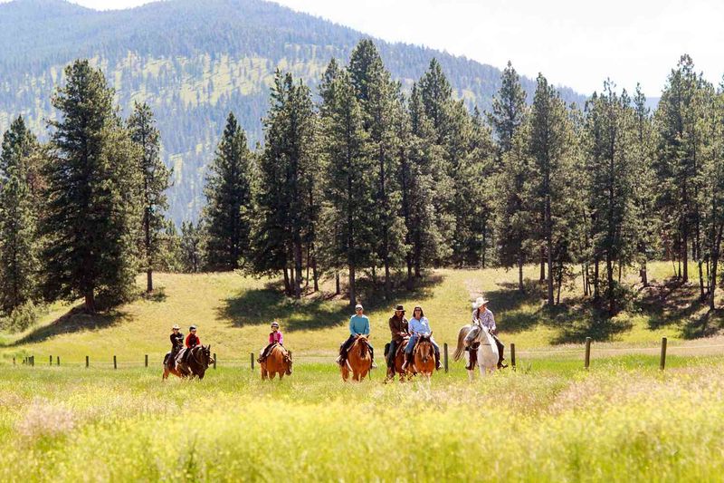 The Montana Glamping Resort Where Luxury Meets Wilderness - Decor Hint Honoring The Land's Indigenous Roots