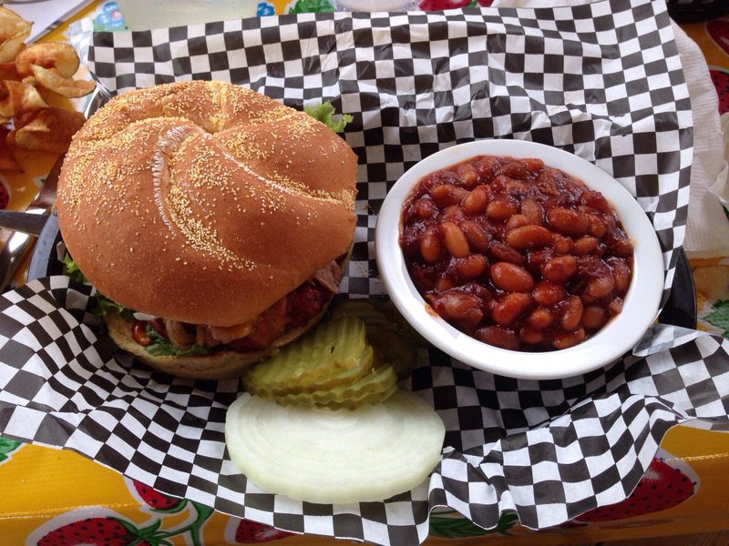 The Classic Missouri Roadside Café Still Serving Chicken-Fried Steak The Old-Fashioned Way - Decor Hint More Than Just A Meal