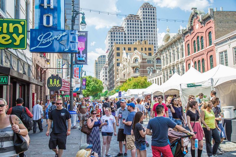 Pecan Street Festival, Austin