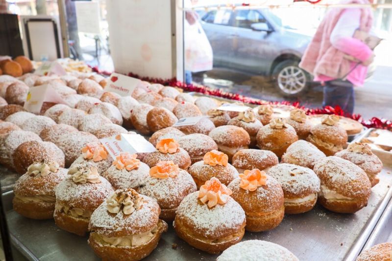 New Palace Bakery - Hamtramck