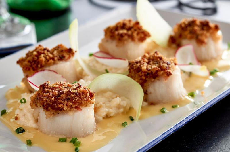 17 Must-Try Louisiana Buffets Where Dessert Is The Main Attraction - Decor Hint Landry's Seafood House Dessert Deck