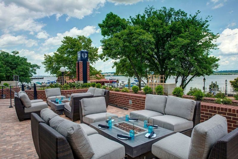 Virginia Restaurants Where The View Matches The Flavor - Decor Hint Blackwall Hitch, Alexandria
