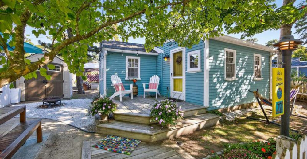Adorable Midcentury Modern Cape Cod Massachusetts Cottage Offers A Quintessential Beach Escape For Less Than 400K - Decor Hint