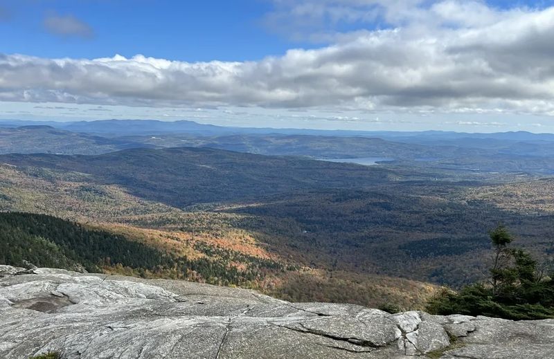 New Hampshire's Overlooked State Park Hides Epic Trails And Unforgettable Mountain Views - Decor Hint Panoramic Views From The Exposed Summit Ridge