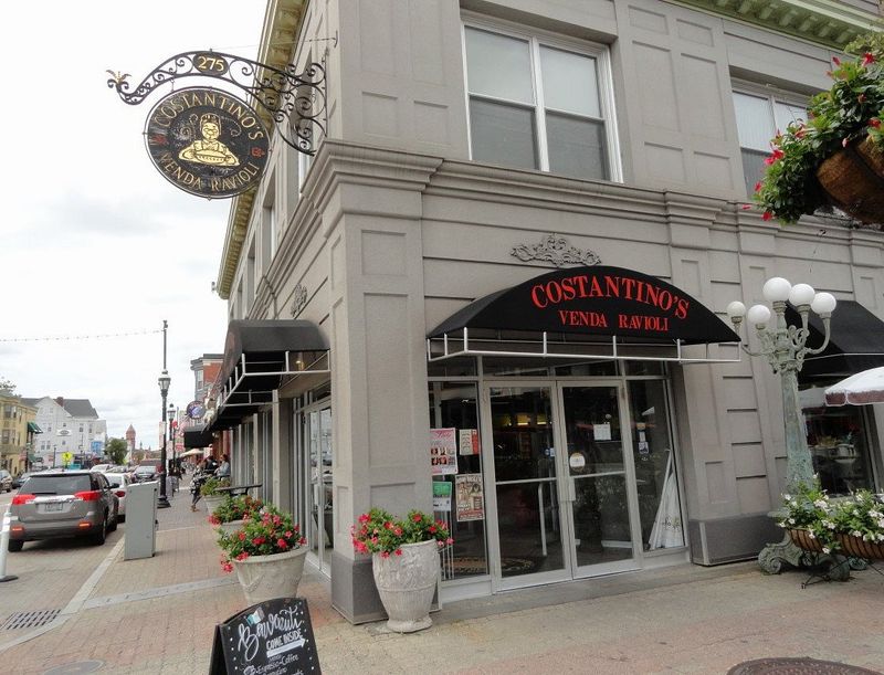 Rhode Island Italian Restaurants Everyone Talks About - Decor Hint Costantino's Venda Ravioli