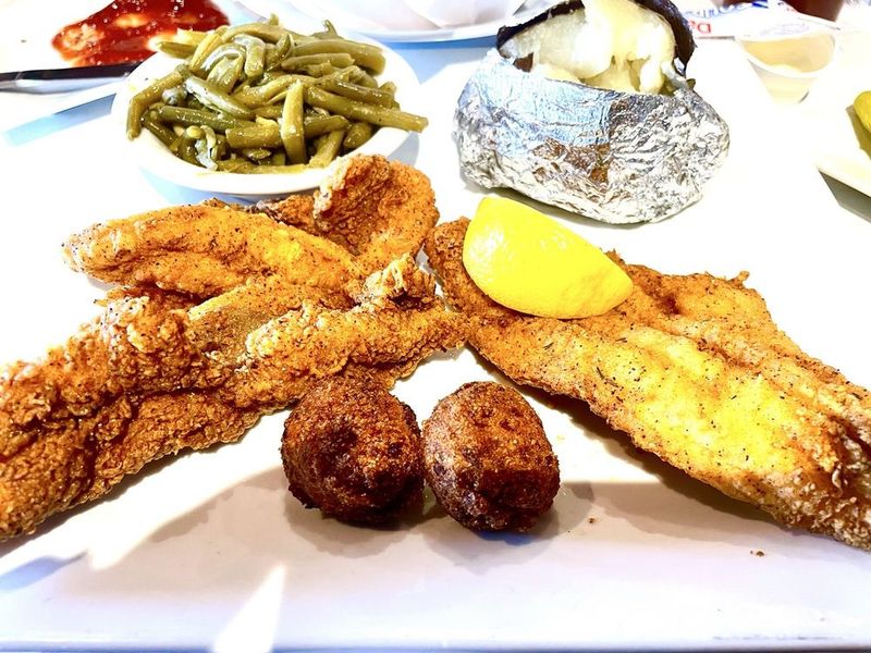 14 Alabama Catfish & Southern Fish Houses That Deliver - Decor Hint The Fish Market Restaurant – Hoover