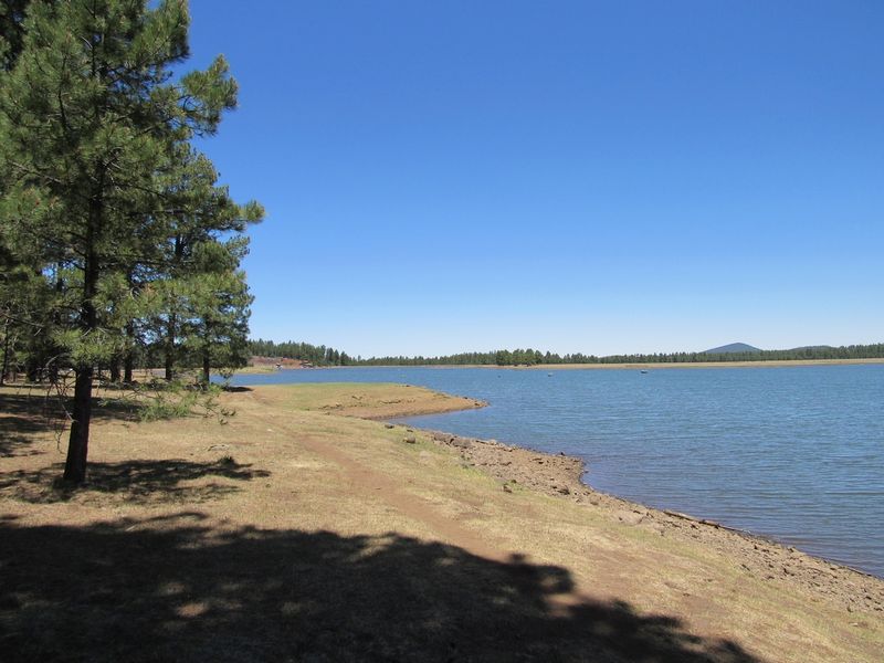 12 Beautiful Lakes Near Phoenix That Locals Hope Tourists Never Discover - Decor Hint Horseshoe Reservoir