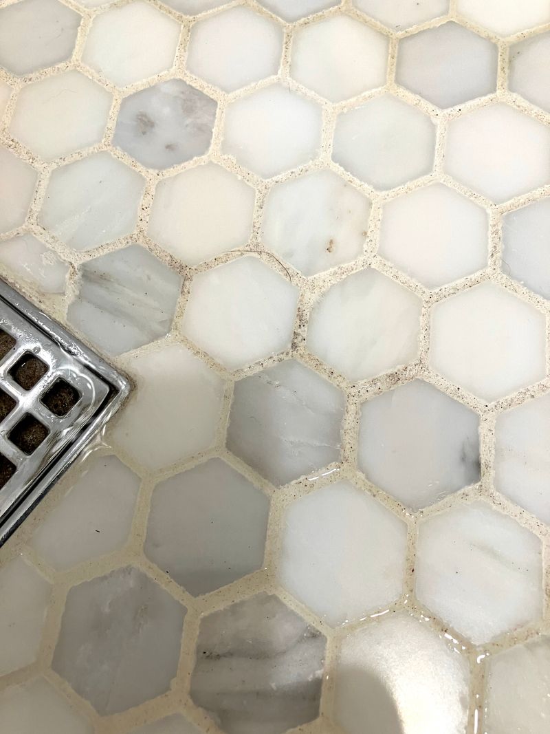 New Mexico Homeowners Who Learned The Hard Way Which Bathroom Trends Fail - Decor Hint Tiny Mosaic Tiles
