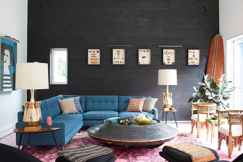 16 Georgia Home Trends Locals Already Regret (And More On The Way) - Decor Hint Accent Wall Obsession