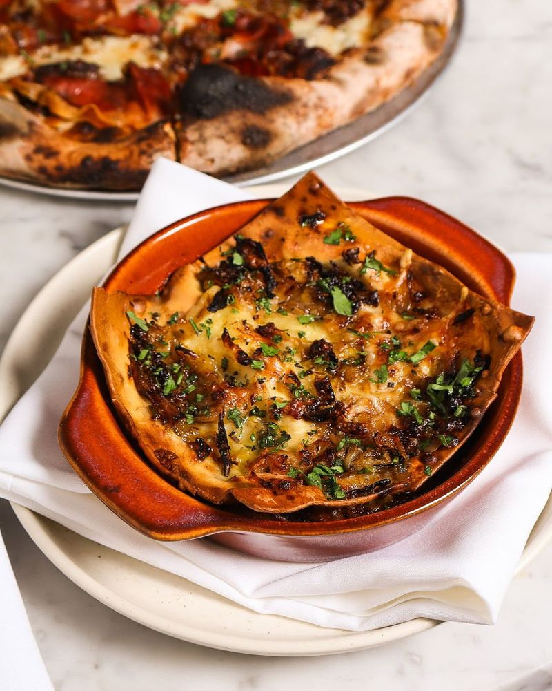 Osteria: A Modern Italian Oasis