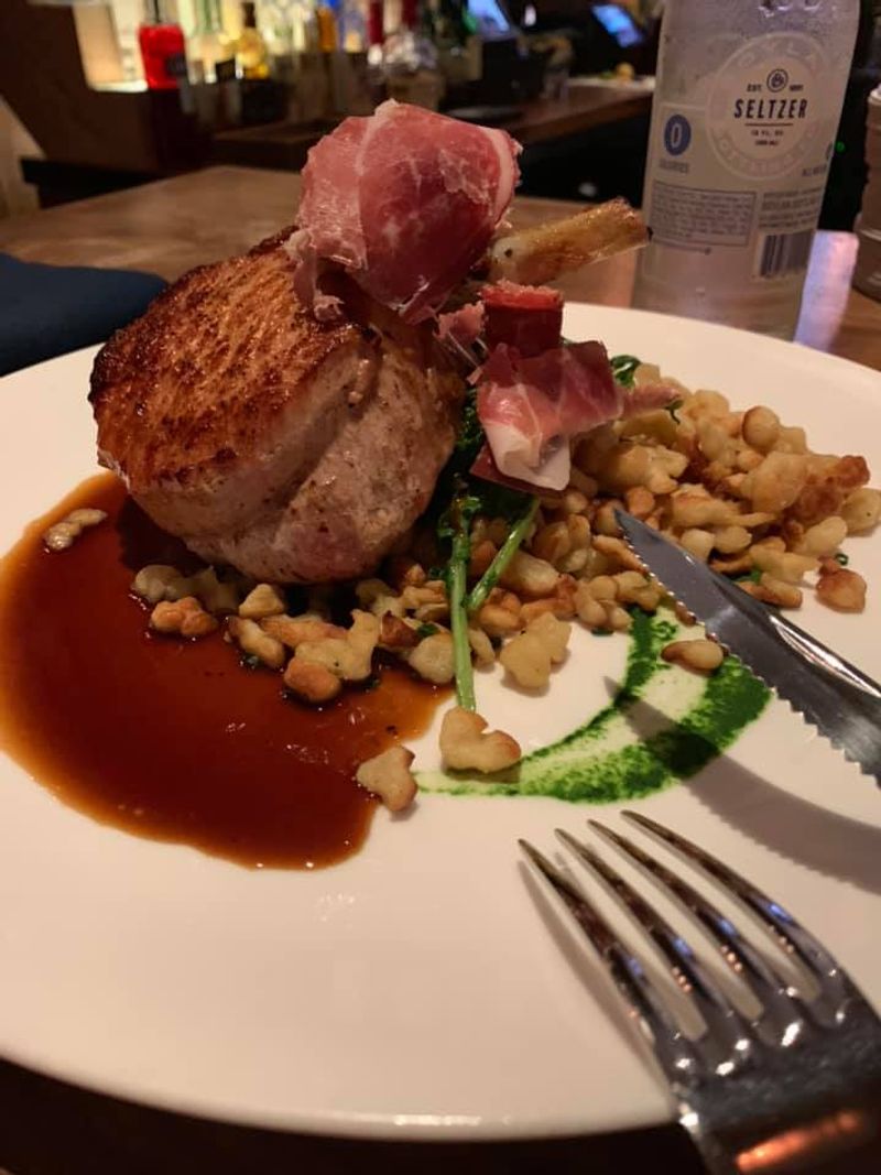 Hard-To-Get New Jersey Restaurant Reservations Locals Still Nab - Decor Hint Jockey Hollow Bar & Kitchen, Morristown