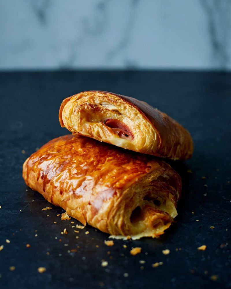 Where To Find The Best Croissants In Los Angeles - Decor Hint Porto's Bakery