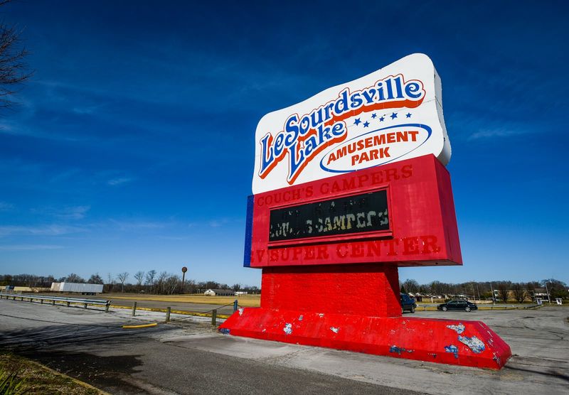 Ohio's Forgotten Amusement Parks That Echo With Memories - Decor Hint LeSourdsville Lake Amusement Park, Middletown