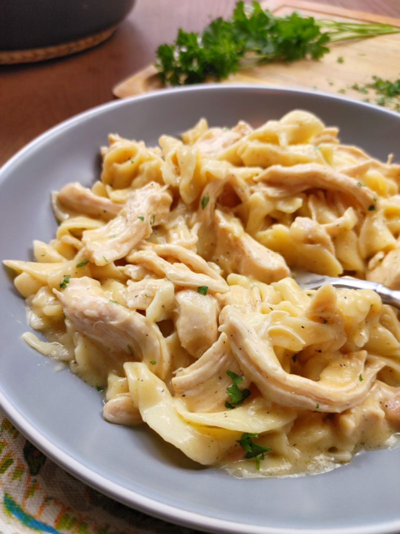 18 Timeless Ohio Country Recipes Loved By Generations - Decor Hint Chicken And Noodles