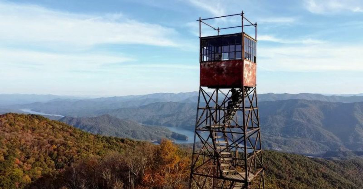 An Abandoned Fire Tower In The Smokies With The Best Views In North Carolina - Decor Hint An Abandoned Fire Tower In The Smokies With The Best Views In North Carolina - Decor Hint